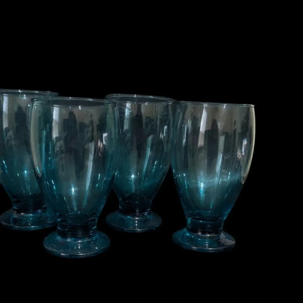 barware Blue Footed Drinking Glasses  5.5